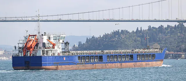 What Is Barge Transportation? Benefits, Efficiency, and Growing Global Demand